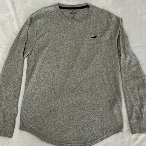 Men’s Hollister Logo Long Sleeve Gray Tee- X-Small